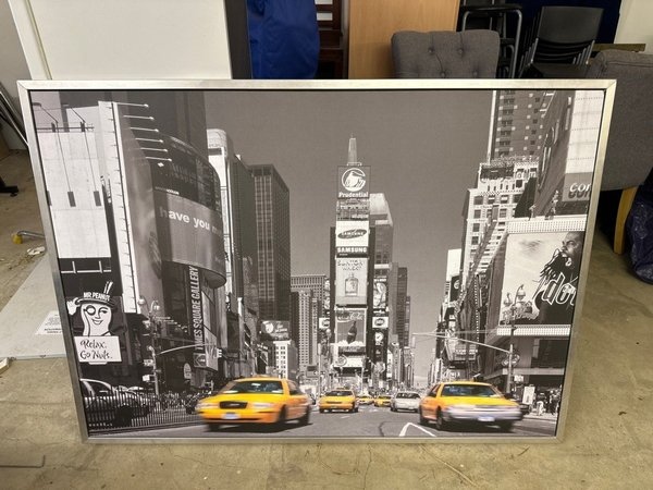 OFFER: Large IKEA New York skyline picture (OX3, Roundway, Risinghurst)